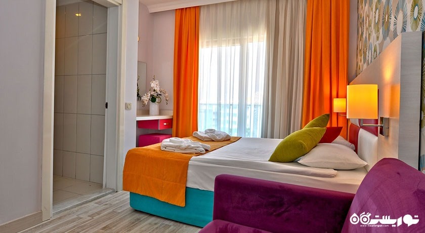 اتاق استاندارد با چشم انداز استخر